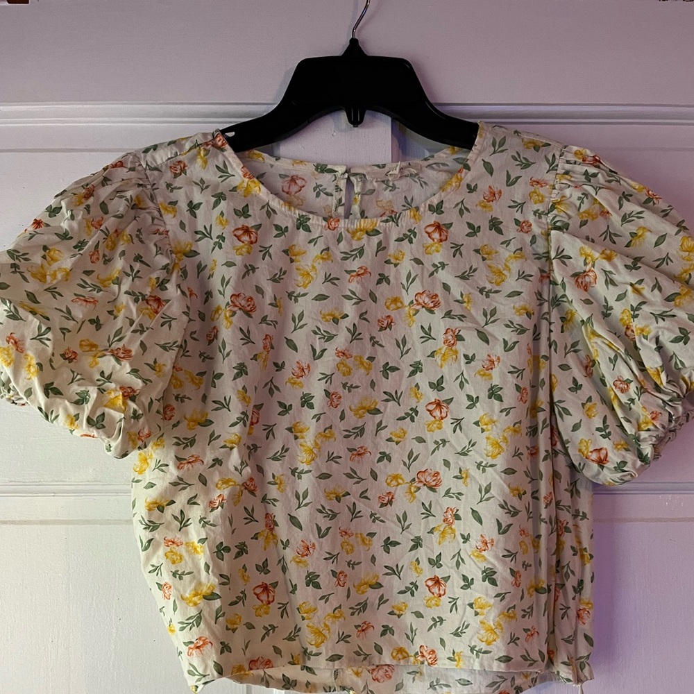 Easel Vibrant Floral Blouse